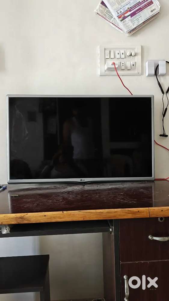 LG 32 inch fresh Candsion TV SELL