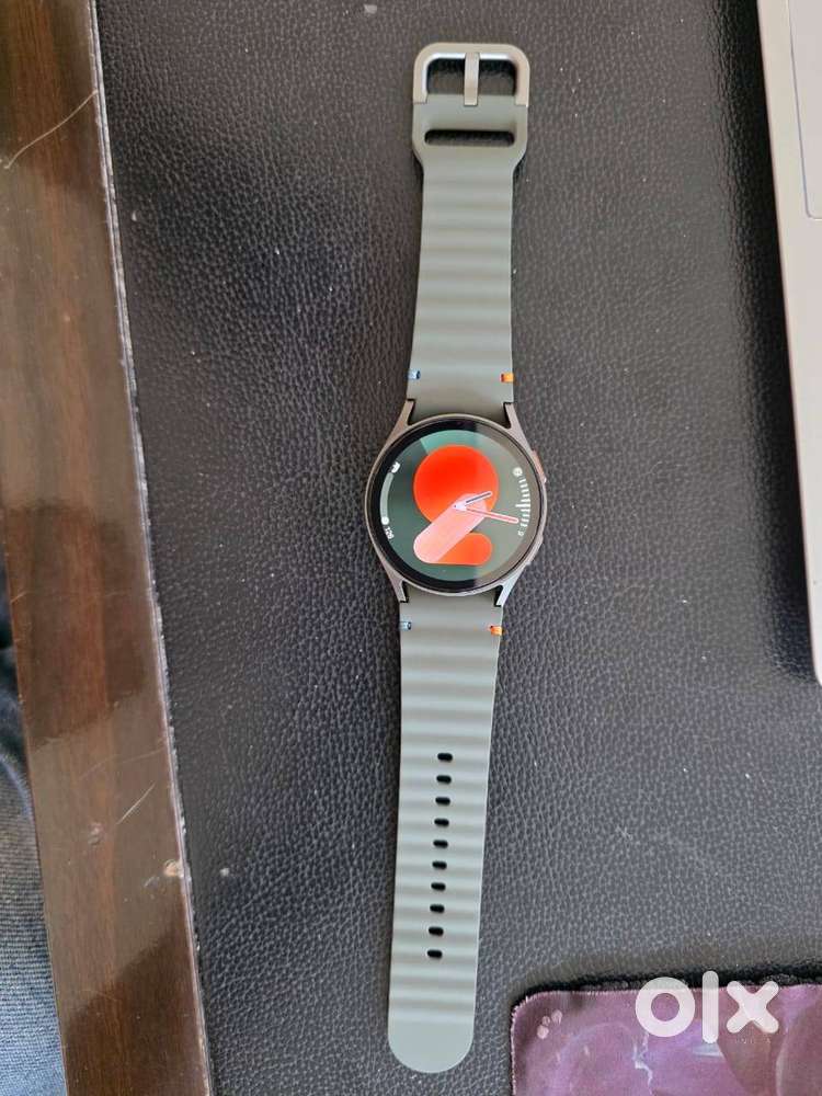 Watch 7 40 MM LTE (10 month In warranty with bill)