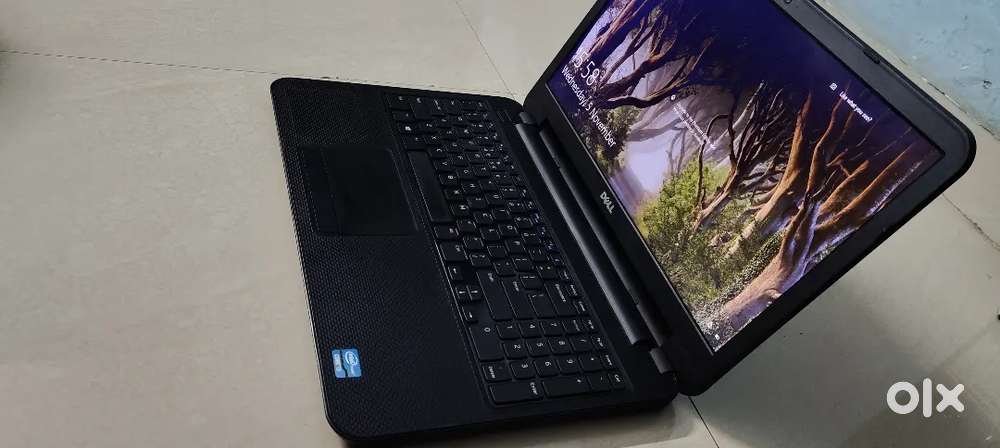 Dell Inspiron 3521