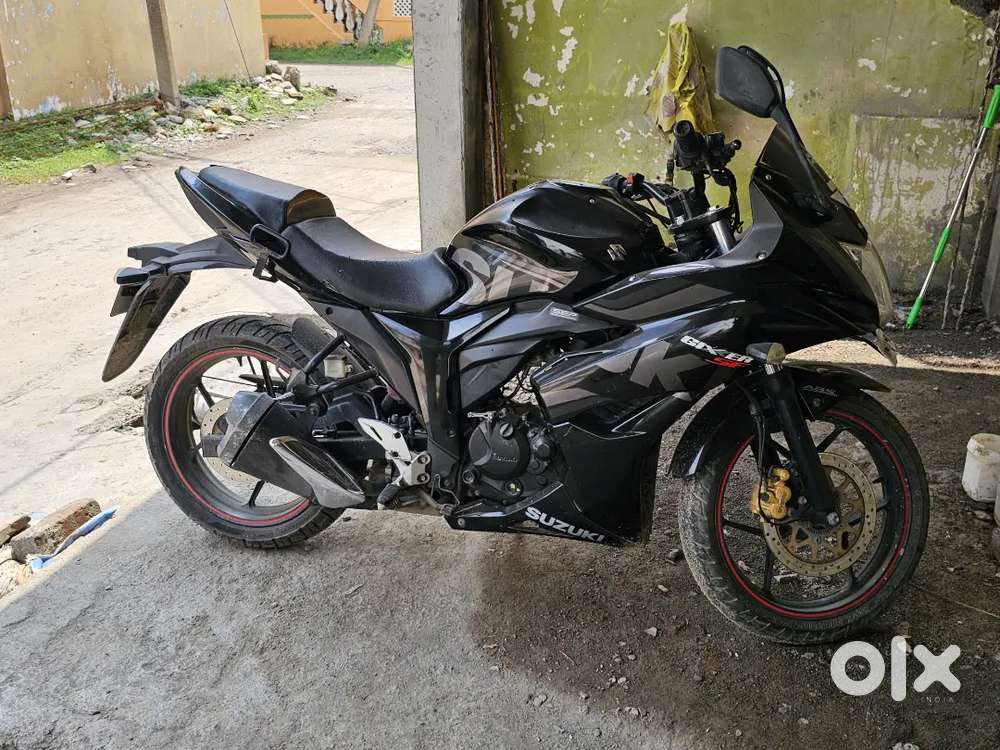 Suzuki Gixxer SF FI 2018