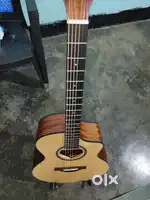 Vault EA40CE Semi acoustic guitar