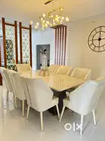 Dining table 8 seater
