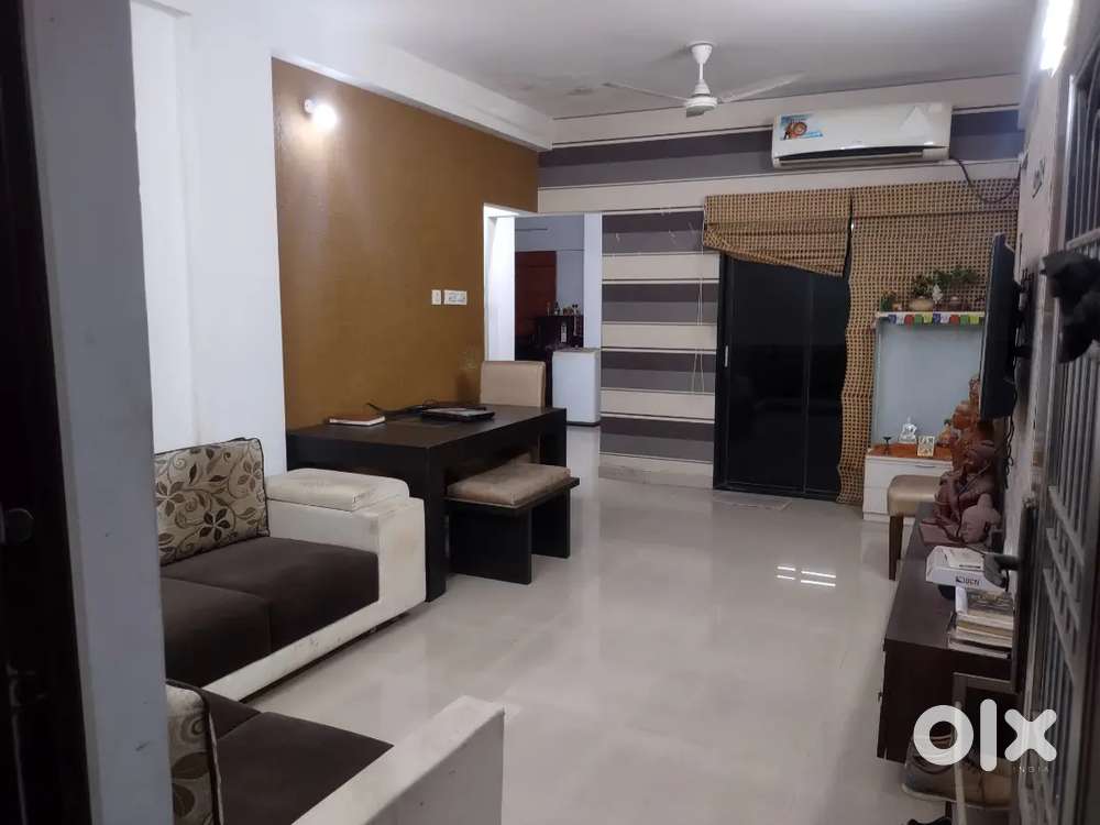 Require PG in 2 BHK fully furnished flat in Shiv Elite township