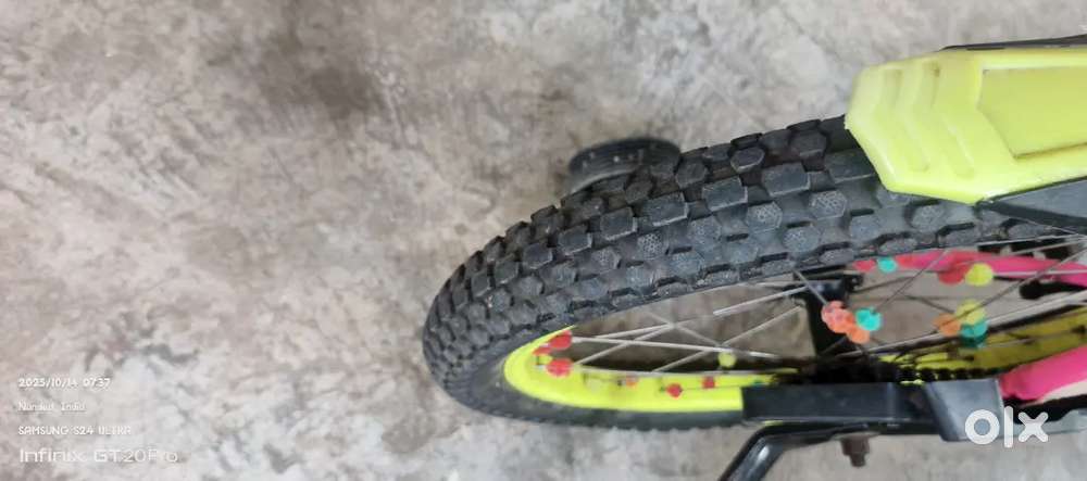 Cycle sale karna hai 4 month purani hai new condition me