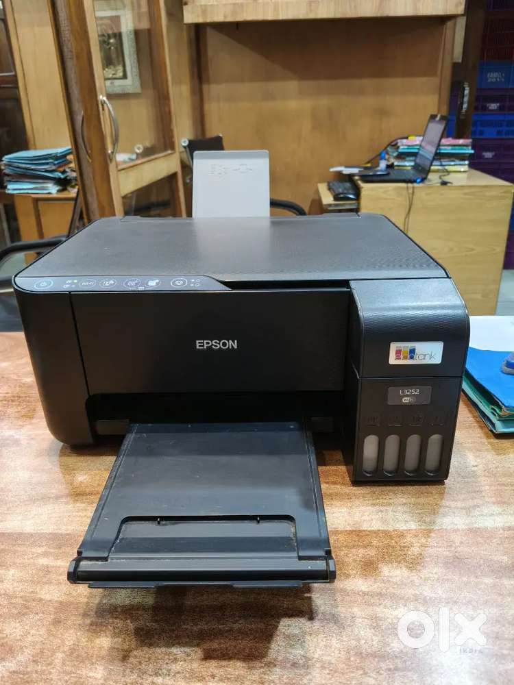 Epson L3252