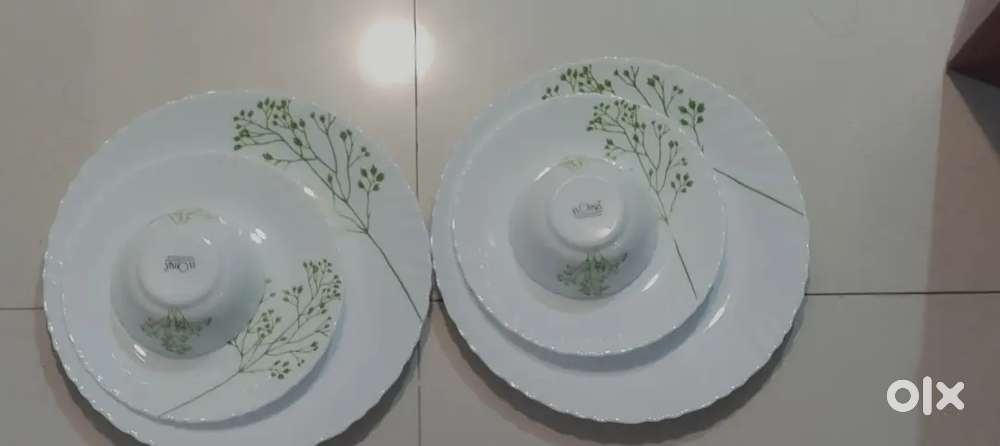 Crockery set