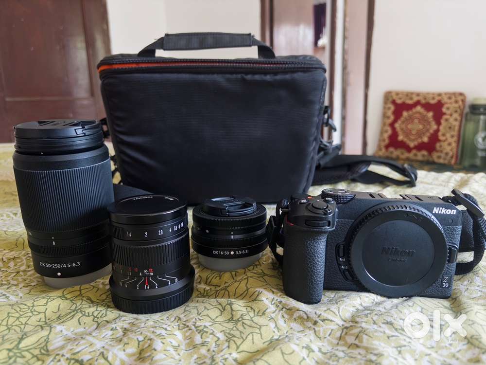  Nikon Z30 Mirrorless camera combo -excellent condition(with 3 lens)