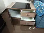 Centre table new 3*2 feet