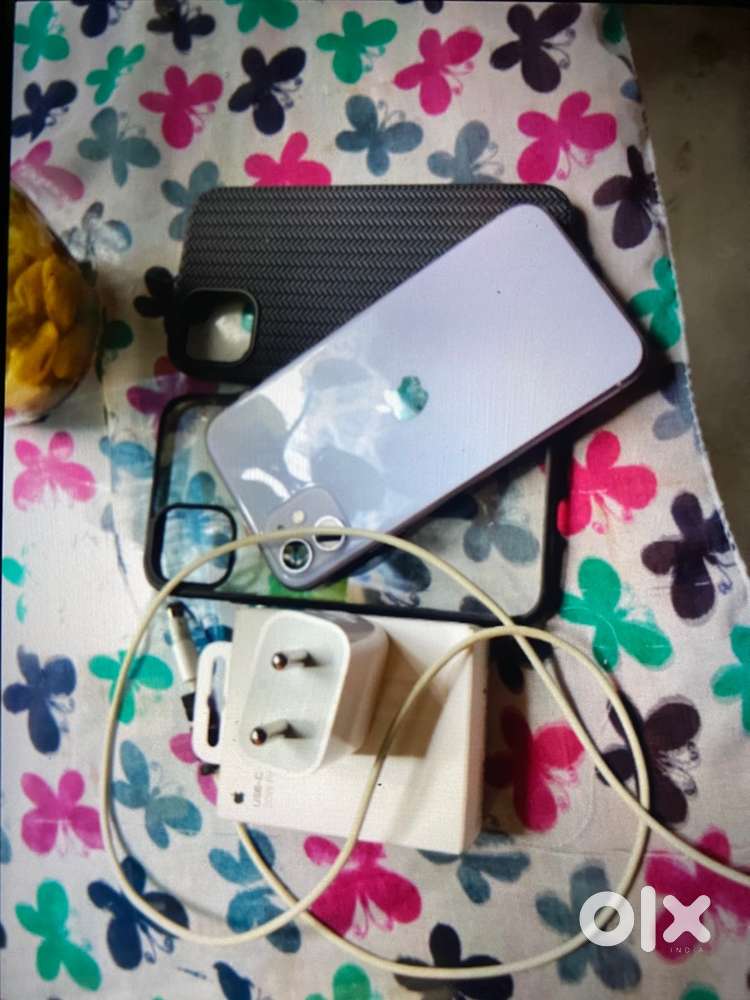 I phone 11.     128GB