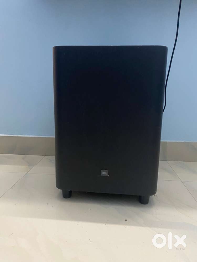 JBL 5.1 HOME THEATER SYSTEM PRICE 21000(NEGOTIABLE)