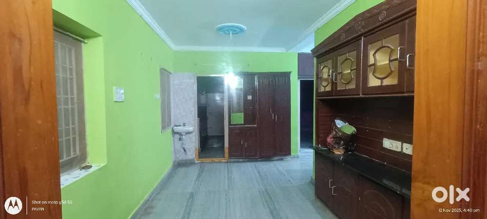 2 Bhk ఫ్లాట్ గ్రౌండ్ ఫ్లోర్ ఫర్ సెల్ ప్రసాదం పాడు హైవే కి  దగ్గరగా