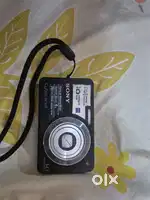 SONY CYBERSHOT CAMERA