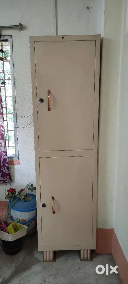 Iron almirah in very good condition