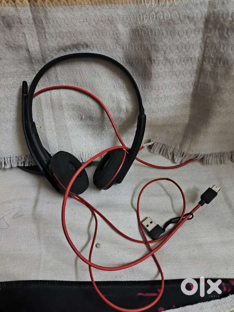 Plantronics Blackwire C3220 Stereo USB Over Ear Wired Headphones