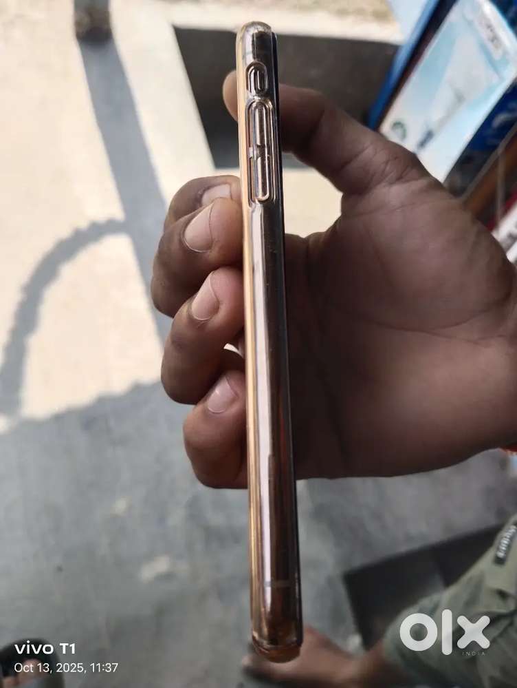 I phone xs