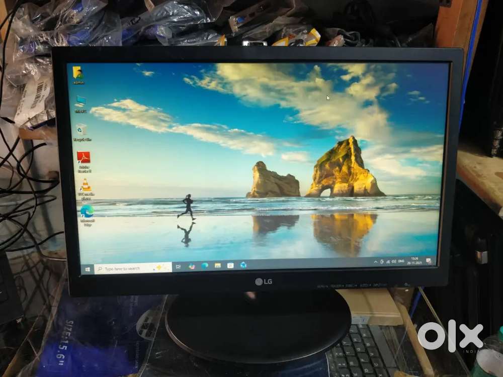 Lg 19 inch LED monitor in good working condition
Hdmi and vga