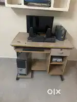 Pc with 15inch led monitor with small ups