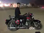 Red n black combination classic bullet self start full lodid showrom c