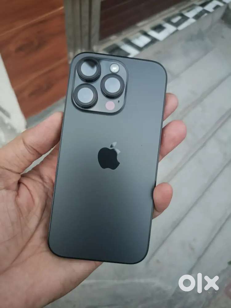iPhone 14 pro 98% battery health - refurbished at best making it sence