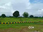 प्लॉट उपलब्ध है गोसाईगंज रहमत नगर क्रॉसिंग से 100मीटर की दूरी पर 1299/