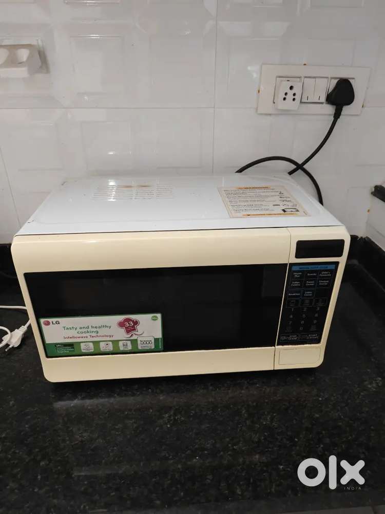 LG Microwave Oven