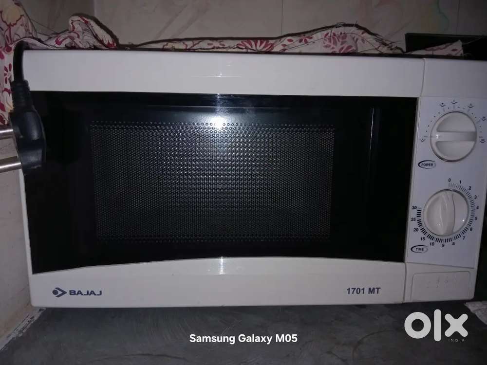 Bajaj microwave oven