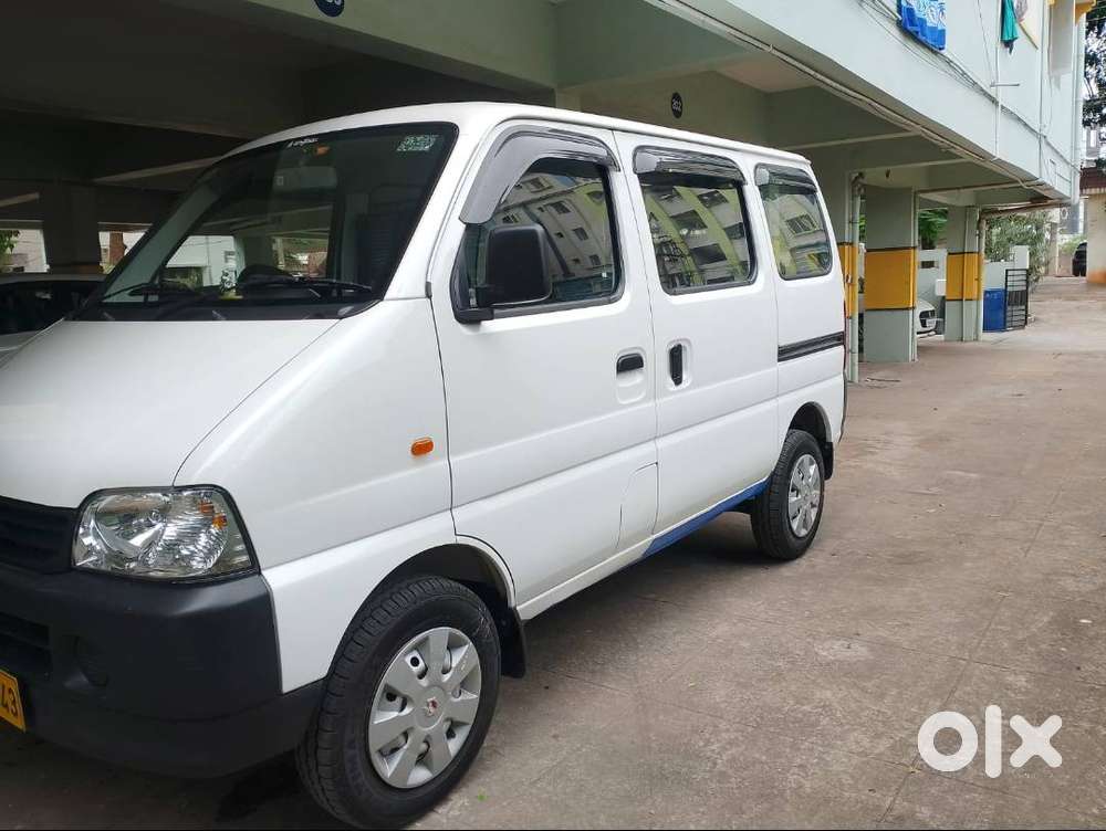 840 kms ran Maruti Suzuki Eeco for sale