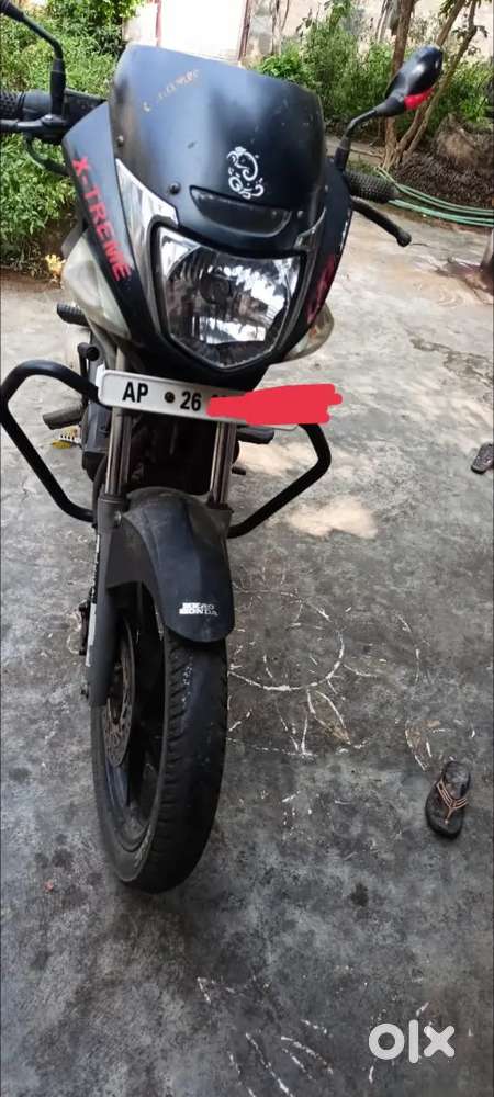 Selling my CBZ extreme 2011 model