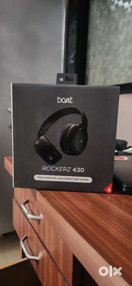 Boat Rockerz 430 Bluetooth Wireless On-Ear Headphones MRP Rs. 2490