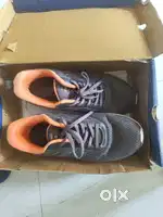 Campus Sport shoes. Size 7