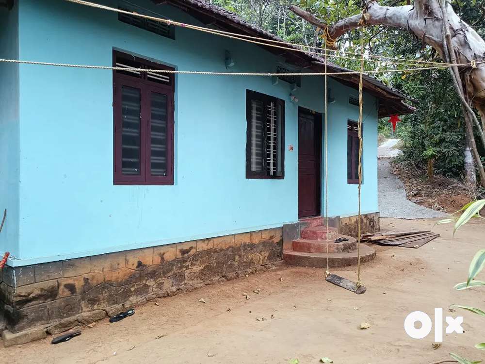 2 bedroom house in 30 cent,furnished,with water and road facility