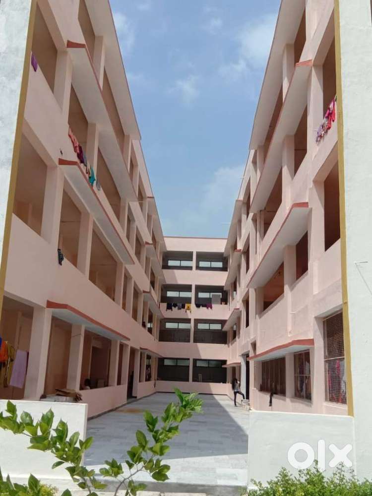 ഹോം സ്റ്റേ, എംപ്ലോയീസ് ഹോസ്റ്റൽ പാലക്കാട്‌ ടൗണിൽ.