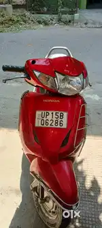 Honda scooty