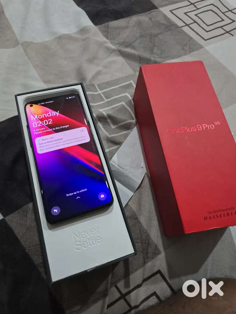 One plus 9 pro 12/256 gb