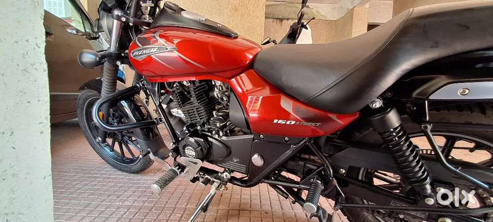 Bajaj Avenger 160cc street
