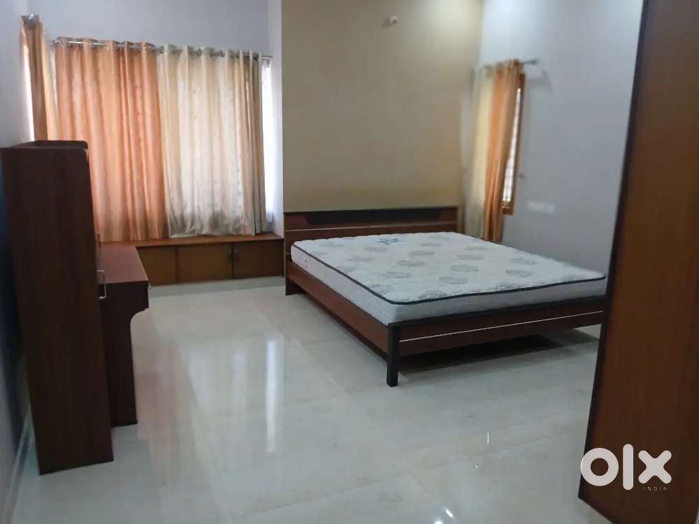 4 bed room luxurious villa