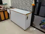 Tailor cutting table
