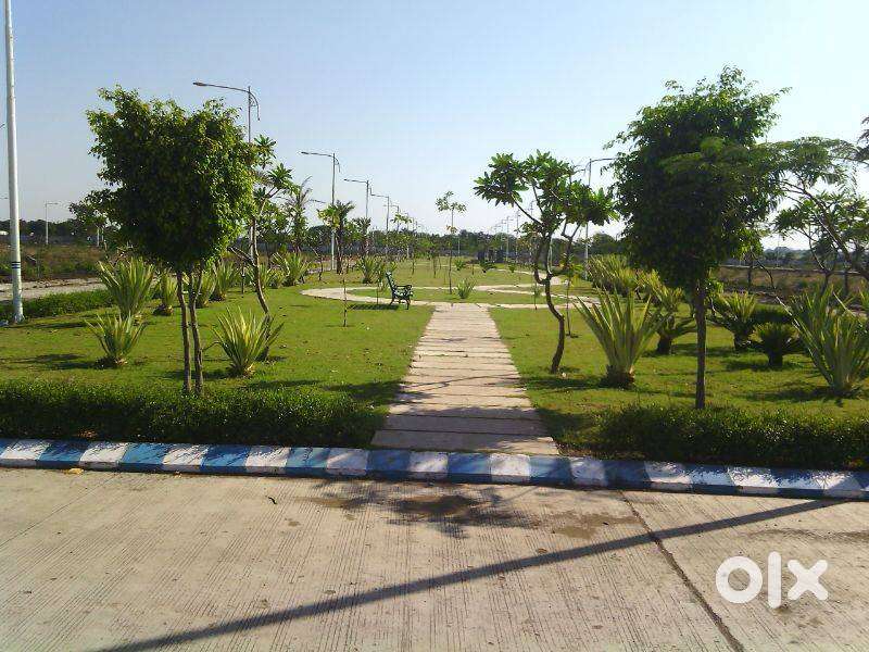 2153 sqft East-facing Plot for Sale