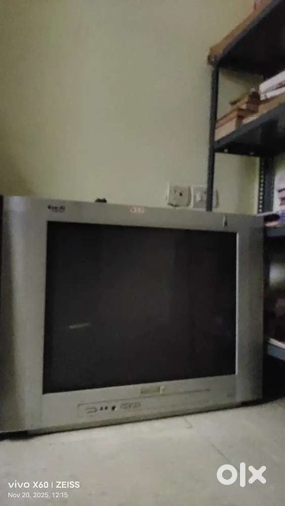 CRT TV EYE FI SERIES