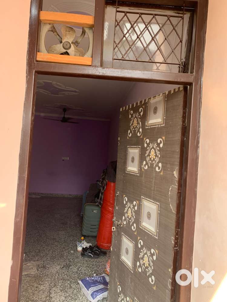 Roommate required urgently