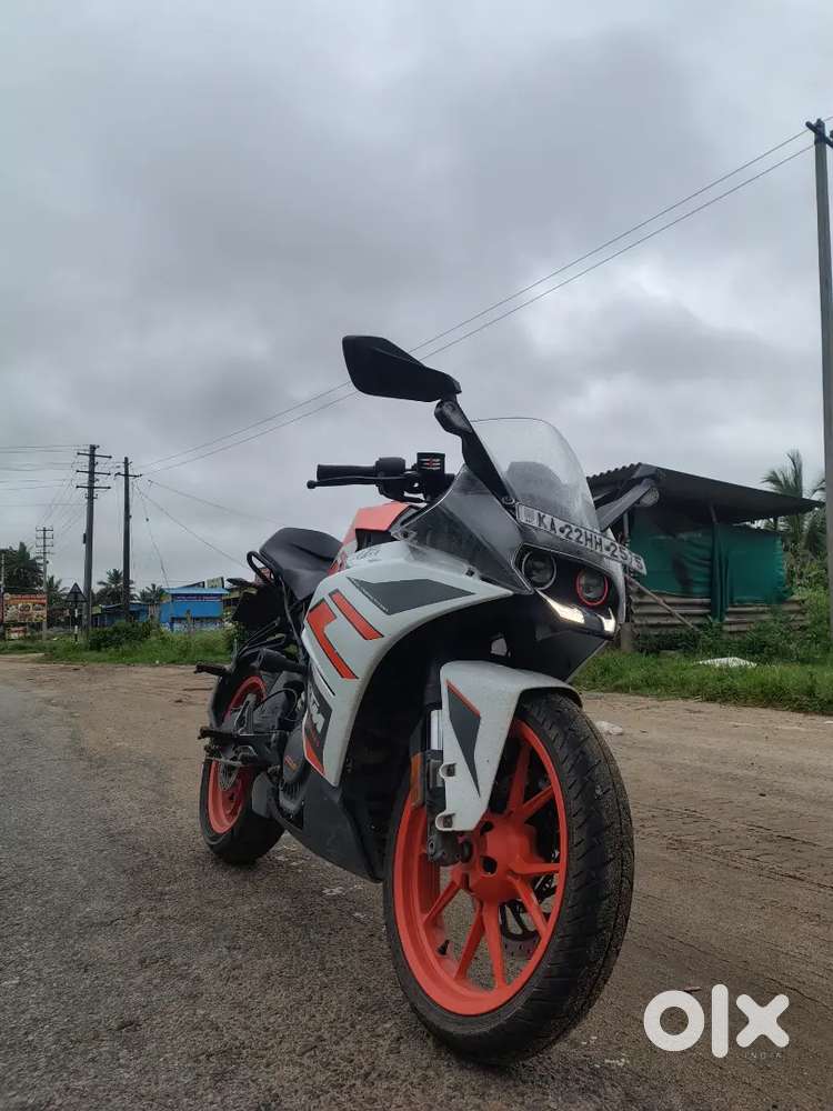Ktm rc 125 2021(second owner)