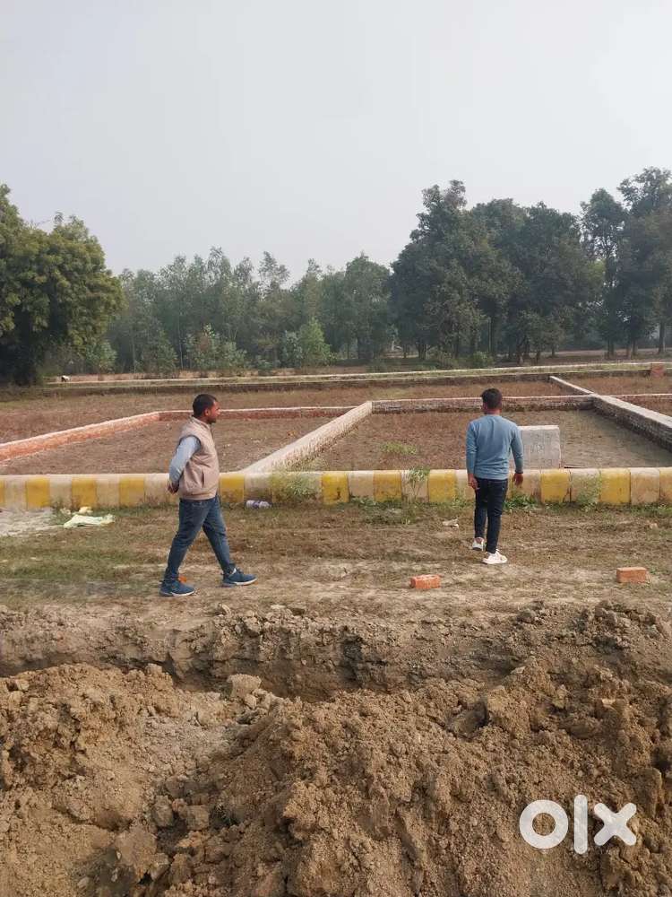 लखनऊ सुल्तानपुर रोड पर अप्रूव्ड सोसाइटी में छोटा प्लॉट फ्री स्टाम्प के