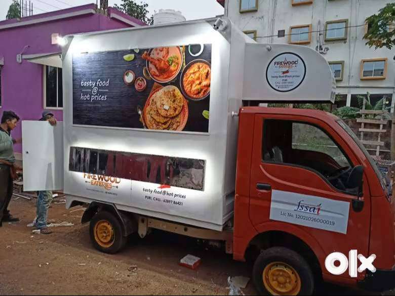 manufcaturer of food carts on wheels at whole sale rates