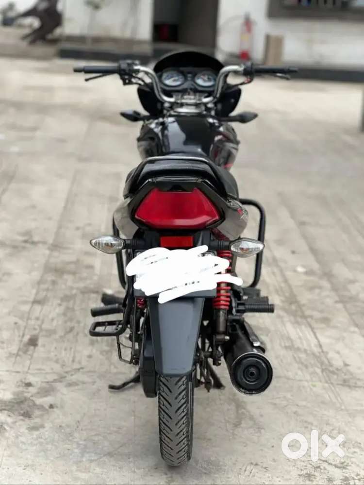 Honda shine model 2016 tip top condition fix rate