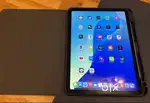 Apple Ipad Air 5 M1 64gb wifi + cellular - with case
