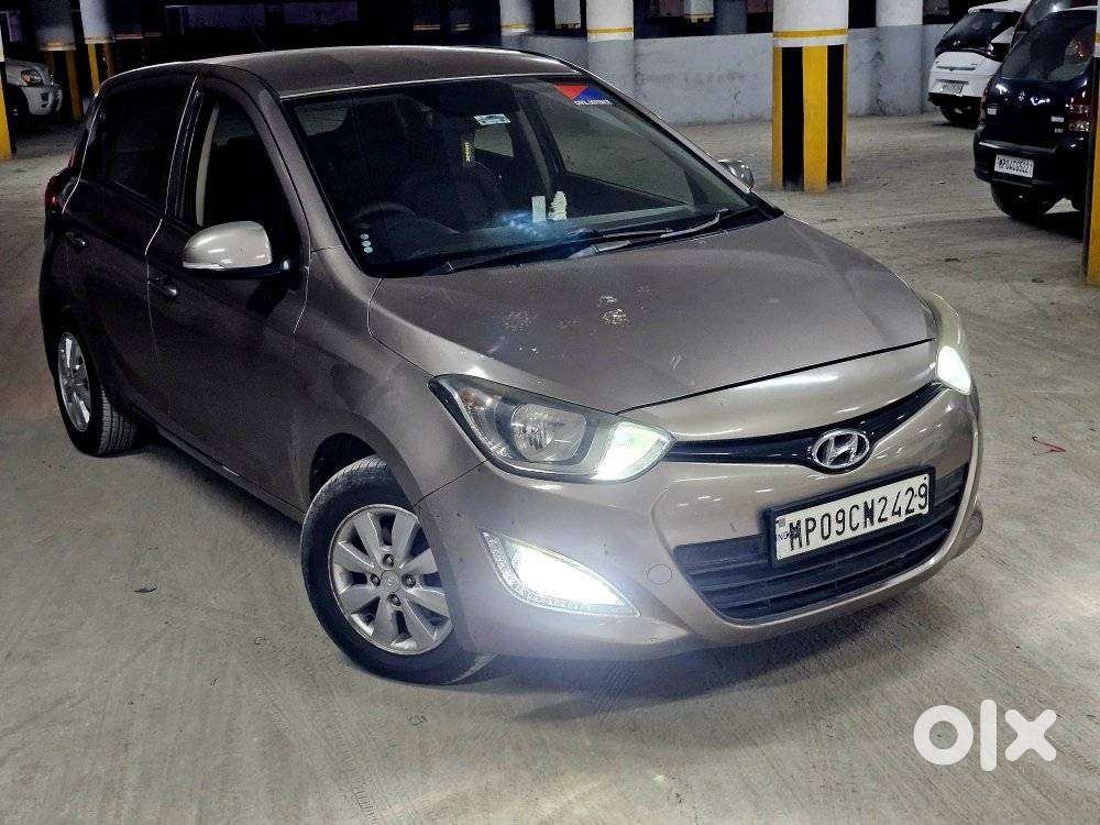 Hyundai i20 Sportz 1.4 CRDI 6 Speed BS-IV, 2013, Diesel