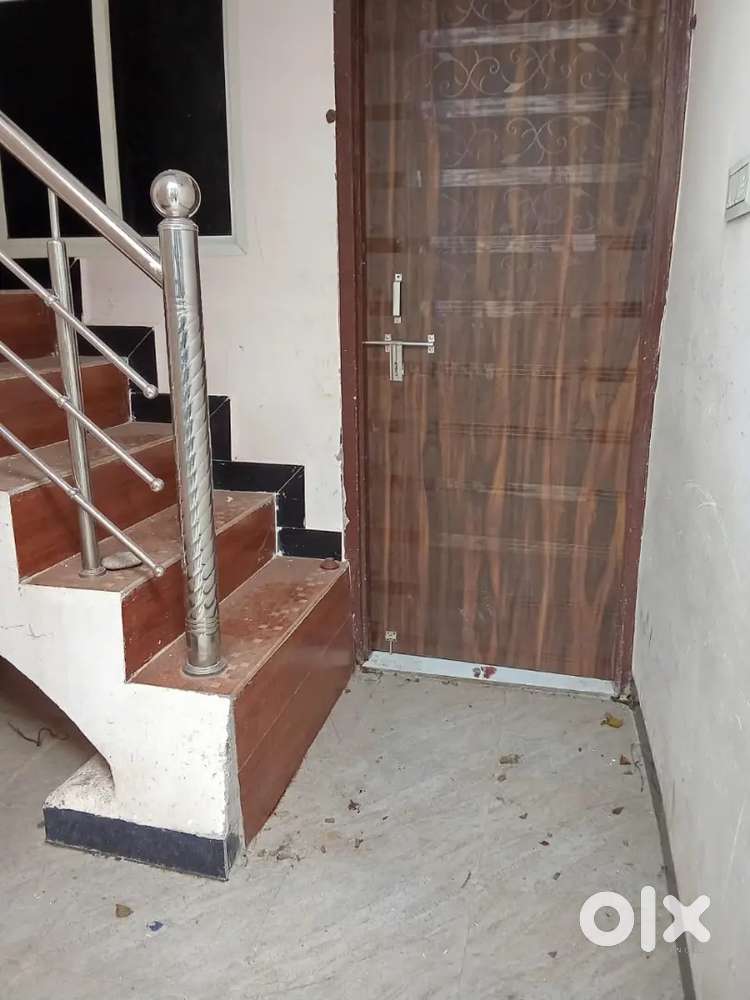 MAKAN RENT SEPRATE INDUSTRIAL AREA DEWAS