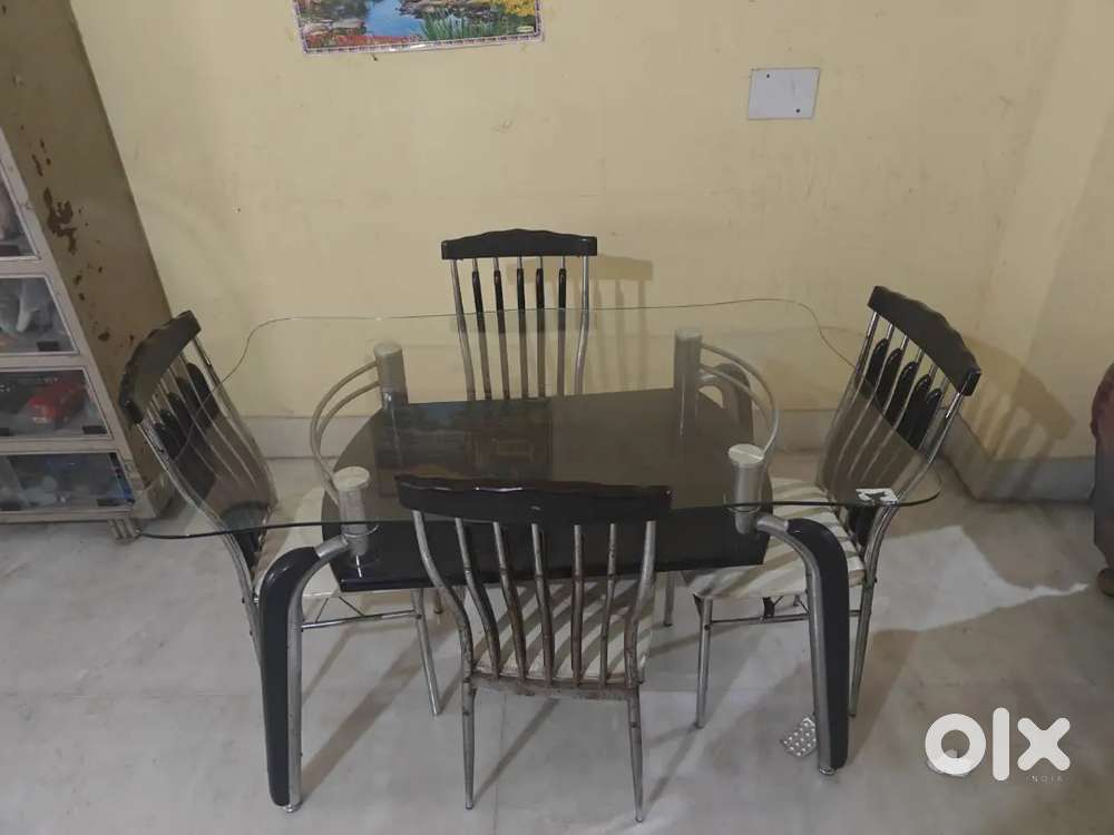 Dinning Table