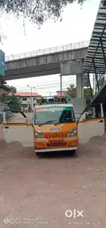Stand vandi otta driver thevai (Mahindra maximo ) பேட்ஜ்  compulsory