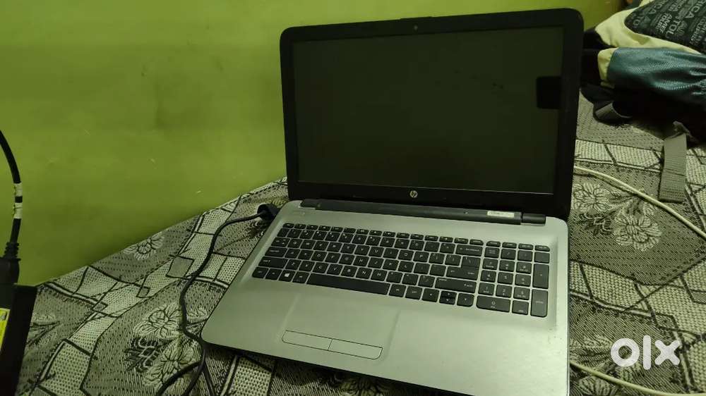 HP Notebook 15-ac122TU  Intel i3 5th Gen  4GB RAM  Great Condition